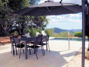 Villa in Berlou with Swimming Pool